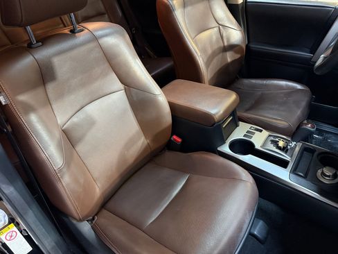 Used 2019 Toyota 4Runner Limited image 49