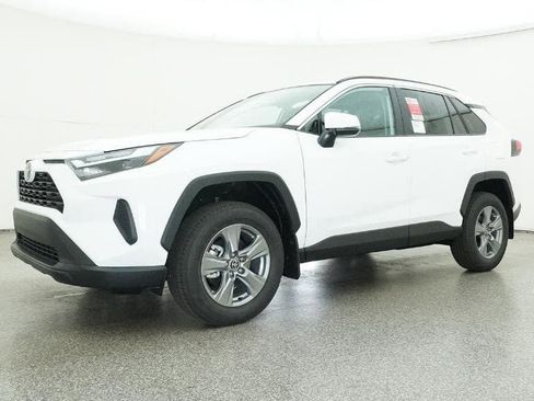 New 2025 Toyota RAV4 XLE image 25