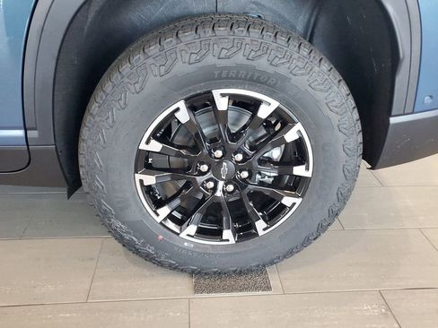 New 2026 Chevrolet Traverse Z71 w/ Enhanced Driving Package image 4