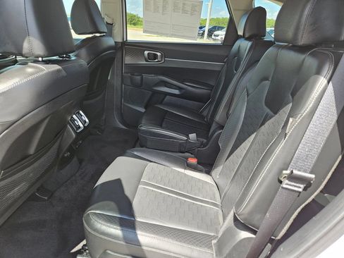 Used 2024 Kia Sorento X-Line EX AWD/4WD image 25