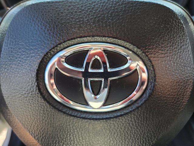 Used 2024 Toyota Corolla LE FWD image 28