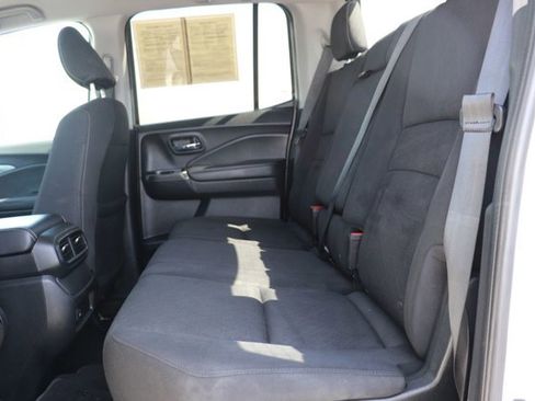 Used 2024 Honda Ridgeline Sport image 14