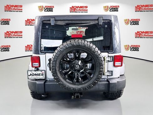 Used 2017 Jeep Wrangler Unlimited Sport w/ Quick Order Package 24S AWD/4WD image 12