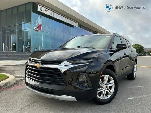 Used 2020 Chevrolet Blazer LT FWD image 1