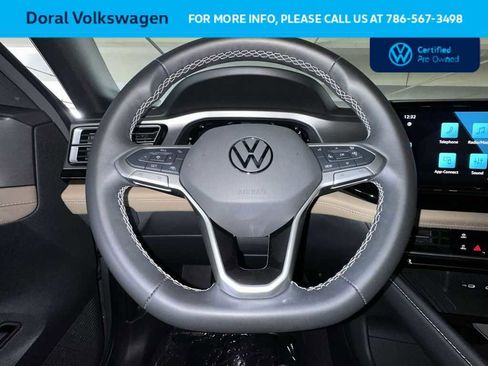 Used 2026 Volkswagen Atlas Cross Sport SE w/ Black Wheel Package FWD image 15