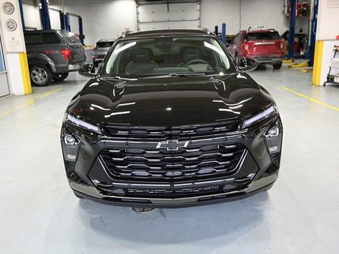 New 2026 Chevrolet Trax ACTIV w/ Driver Confidence Package image 2