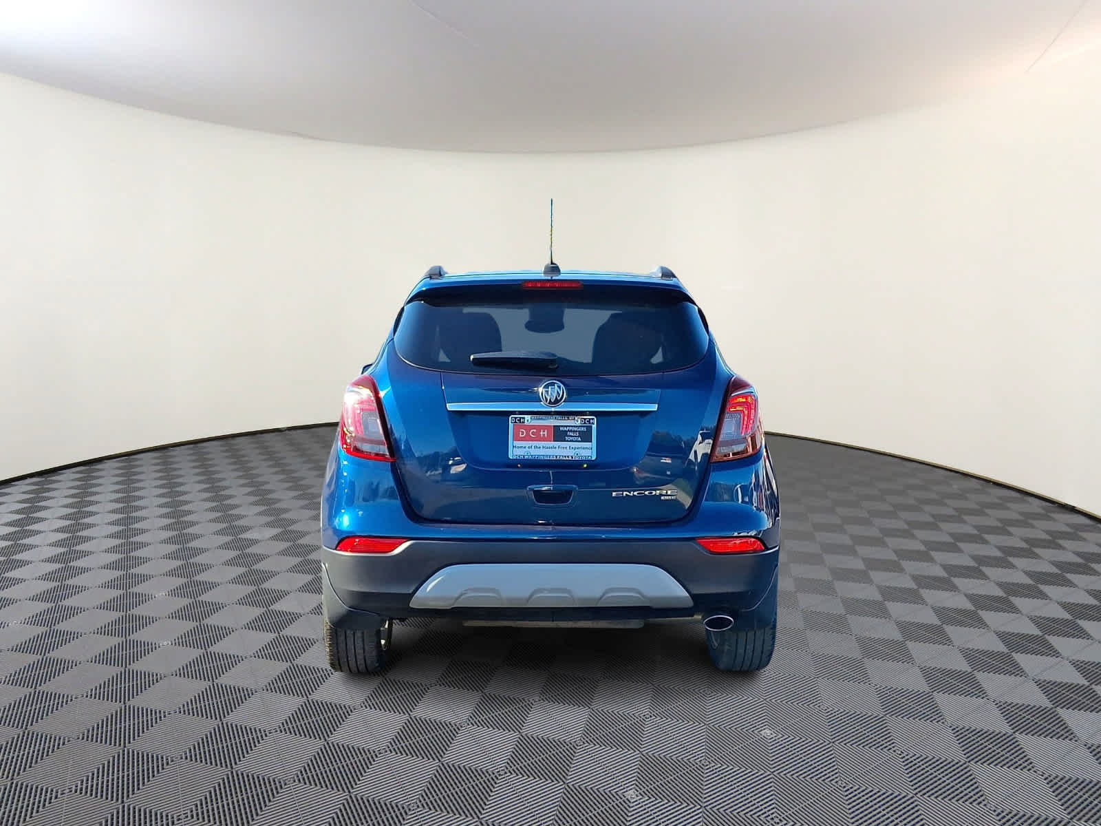 Used 2019 Buick Encore Preferred AWD/4WD image 6