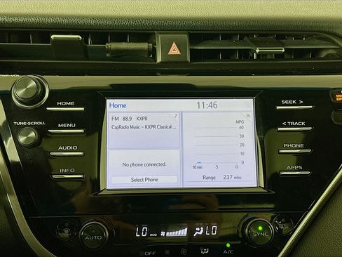 Used 2018 Toyota Camry XSE w/ Driver Assist Package image 21