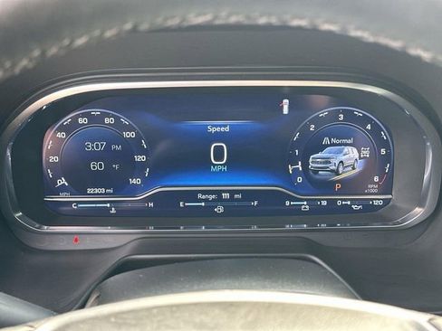 Used 2024 Chevrolet Tahoe Z71 w/ Luxury Package image 10