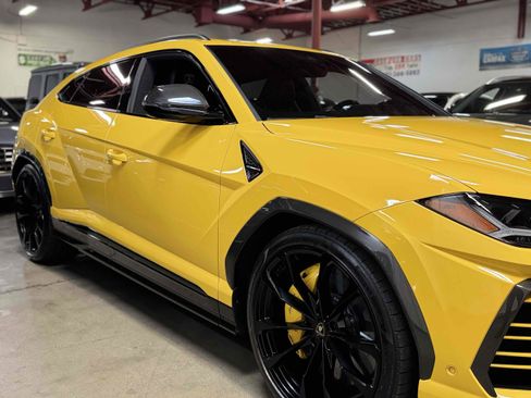 Used 2021 Lamborghini Urus image 67