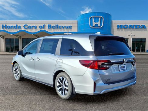 New 2026 Honda Odyssey EX-L image 3