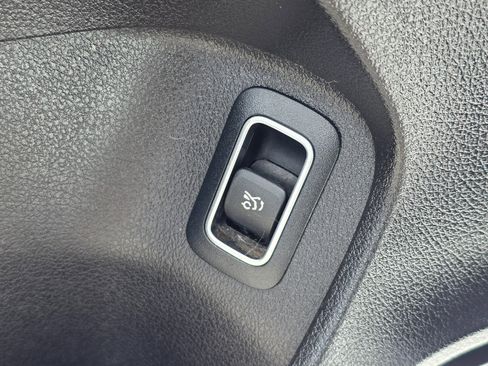 Used 2019 Mercedes-Benz A 220 w/ Parking Assistance Package image 24