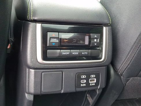 Used 2023 Subaru Ascent Onyx Edition AWD/4WD image 12