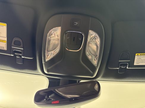 New 2026 Jeep Compass Latitude image 21