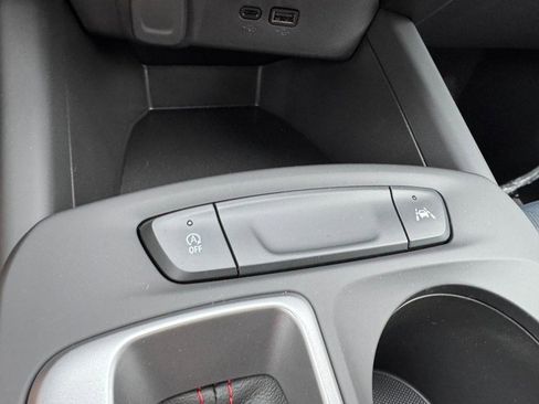 New 2026 Chevrolet Trax RS FWD image 36
