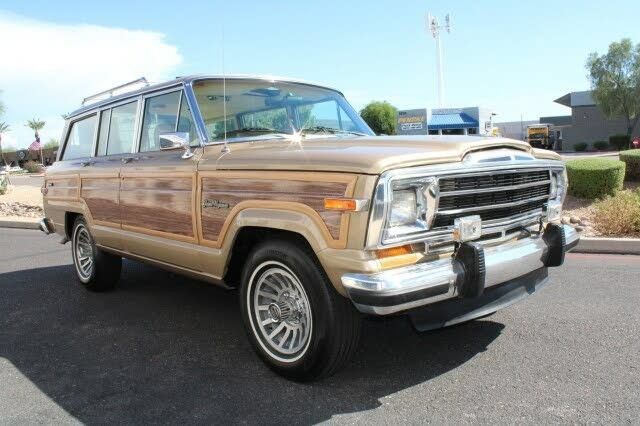 Used 1990 Jeep Grand Wagoneer AWD/4WD image 9