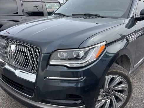 Used 2024 Lincoln Navigator L Reserve image 2