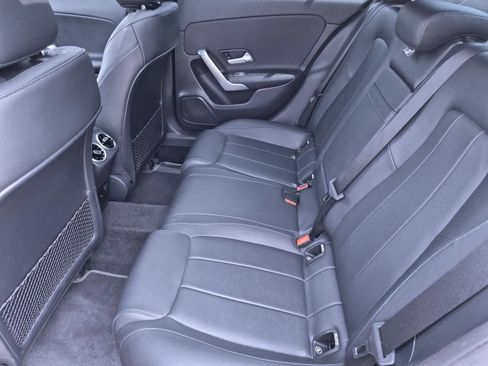 Used 2022 Mercedes-Benz A 220 4MATIC image 20