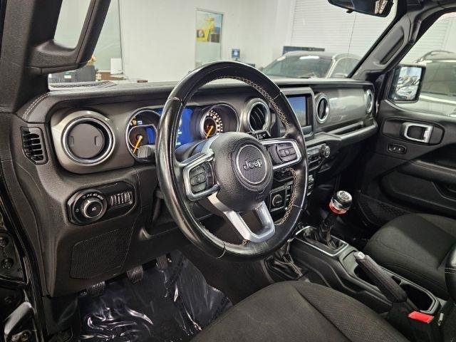 Used 2020 Jeep Wrangler Unlimited Sahara AWD/4WD image 13