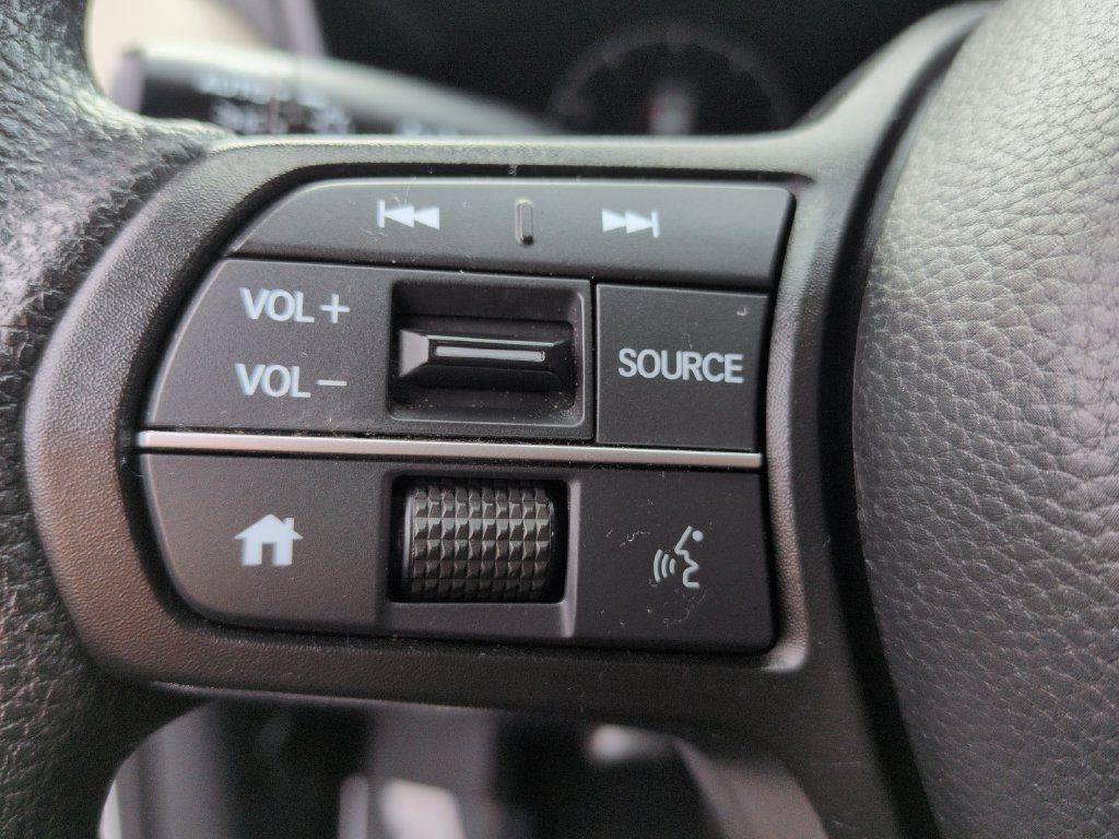 Used 2024 Honda HR-V LX image 18