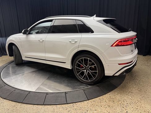 Used 2019 Audi Q8 Prestige image 5