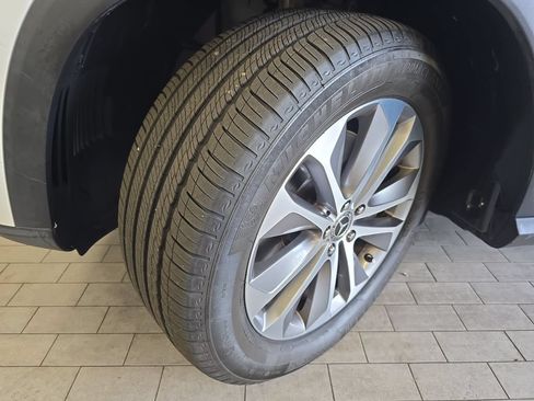 Used 2020 Mercedes-Benz GLE 450 4MATIC image 36