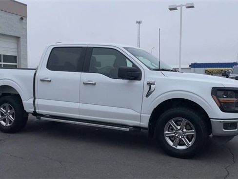 Used 2024 Ford F150 XLT w/ Tow/Haul Package image 3