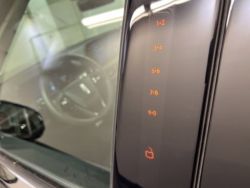 New 2026 Lincoln Aviator AWD image 28