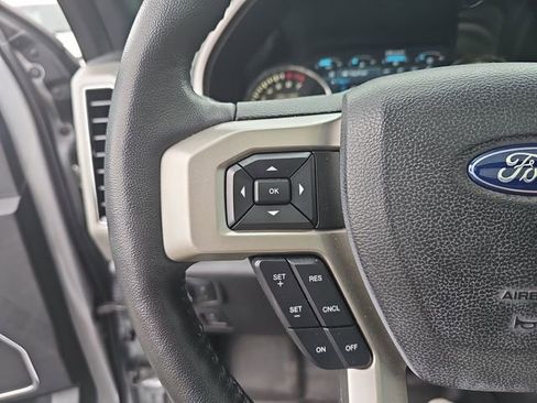 Used 2020 Ford F150 Lariat w/ Equipment Group 502A Luxury image 12