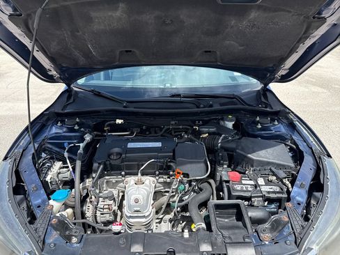 Used 2015 Honda Accord LX image 26