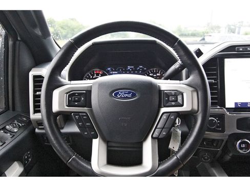 Certified 2022 Ford F350 Lariat w/ Chrome Package AWD/4WD image 13