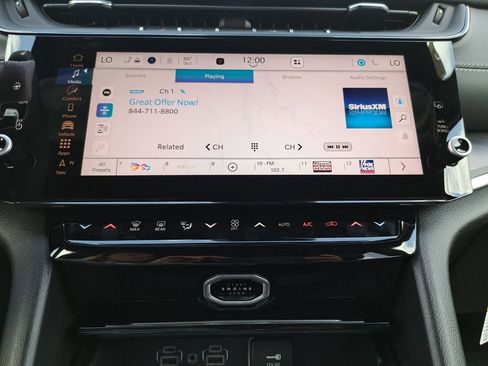 New 2026 Jeep Grand Cherokee Limited w/ Limited Altitude Package RWD image 9