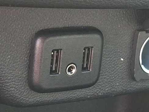 Used 2023 Chevrolet Traverse LT w/ LPO, Floor Liner Package image 24