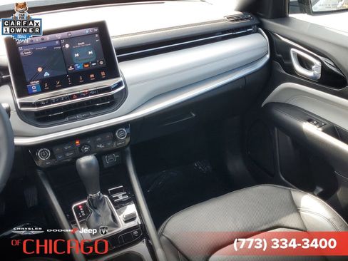 Certified 2025 Jeep Compass Limited w/ Elite Group AWD/4WD image 16