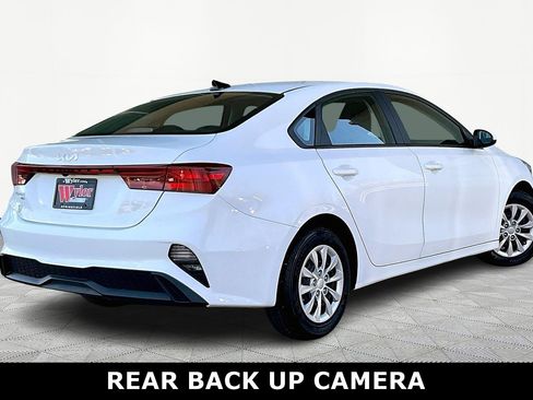 Used 2024 Kia Forte LX image 7