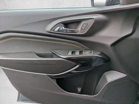 New 2026 Chevrolet Trax LT image 10