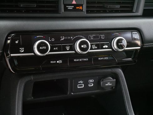 Used 2023 Honda Pilot EX-L image 23