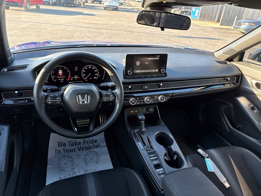 Used 2023 Honda Civic Sport image 34