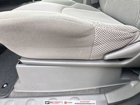 Used 2019 Nissan Frontier SV image 14