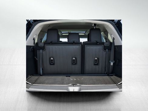 New 2026 Nissan Pathfinder Platinum image 8