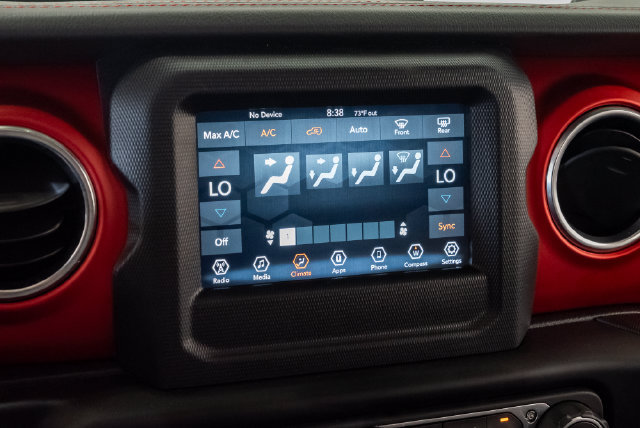 Used 2019 Jeep Wrangler Unlimited Rubicon AWD/4WD image 14