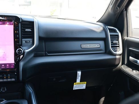 New 2026 RAM 3500 Big Horn AWD/4WD image 27
