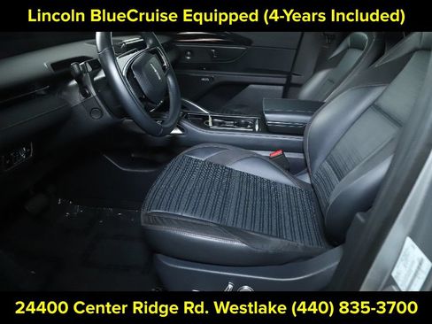 Certified 2024 Lincoln Nautilus Reserve w/ Equipment Group 202A AWD/4WD image 19