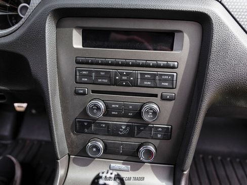 Used 2013 Ford Mustang Boss 302 w/ Boss 302 Accessory Pkg image 44