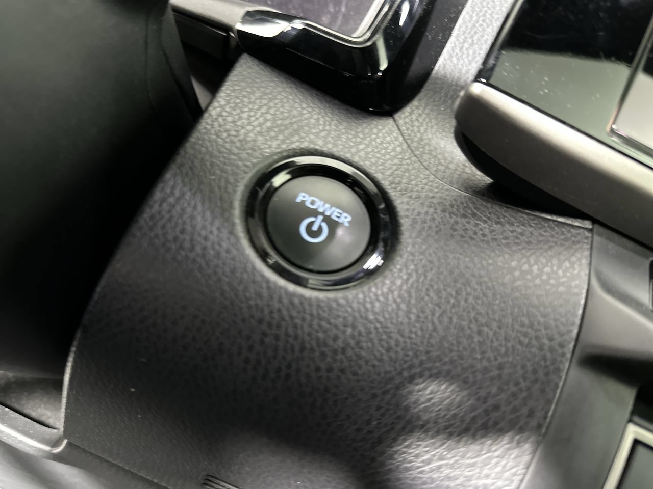 Used 2025 Toyota Camry SE w/ Multimedia Upgrade Package FWD image 11