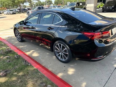 Used 2015 Acura TLX V6 w/ Technology Package FWD image 3