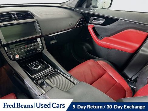 Used 2019 Jaguar F-PACE R-Sport AWD/4WD image 26
