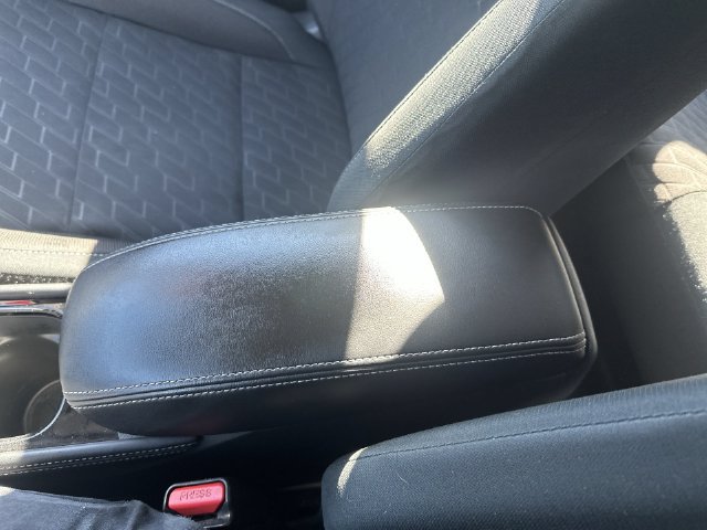 Used 2024 Nissan Kicks SV w/ Interior Electronics Package FWD image 32