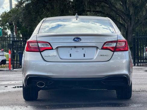 Used 2018 Subaru Legacy 2.5i Premium w/ Moonroof Package image 6