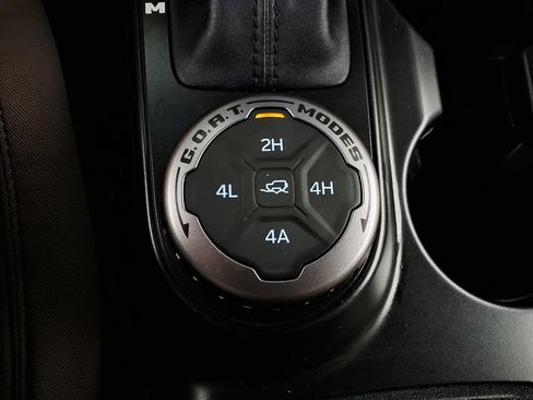 Used 2022 Ford Bronco Wildtrak AWD/4WD image 17
